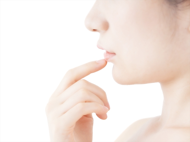 rhinoplasty鼻の形でお悩みの方へ